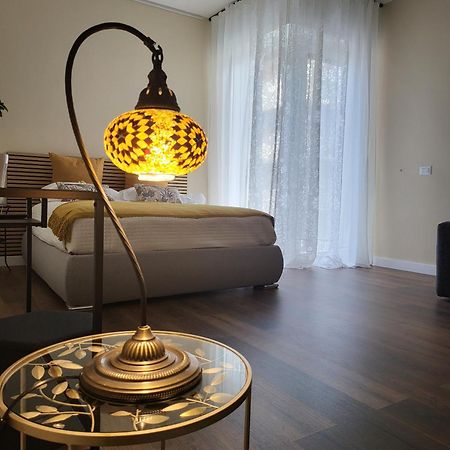 La Dimora Dell'Arte Bed & Breakfast บารี ภายนอก รูปภาพ